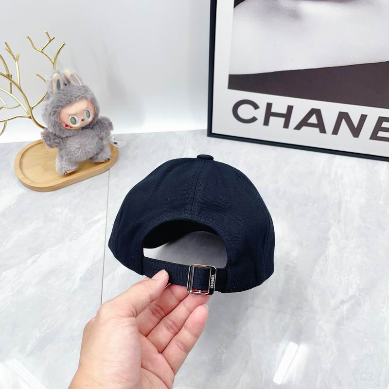 Chanel cap dx (3)