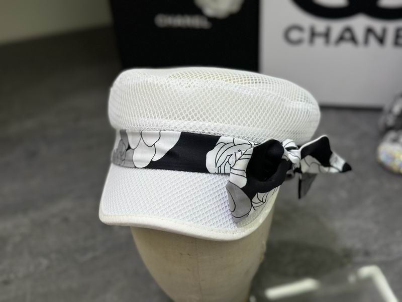Chanel cap dx (40)