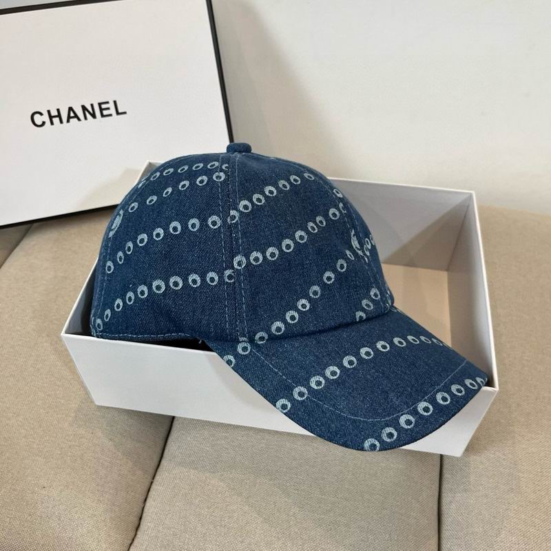 Chanel cap dx (555)