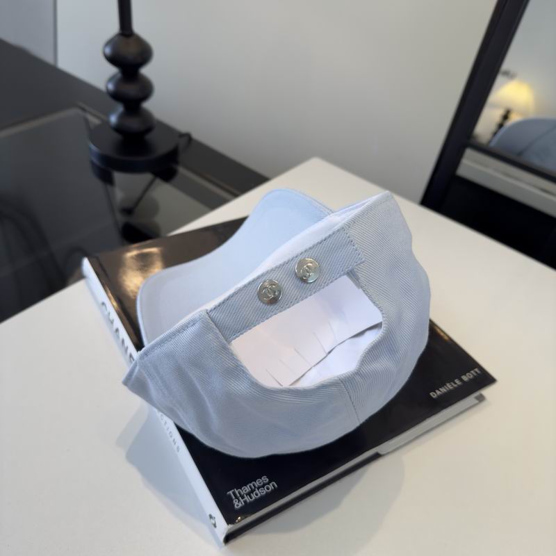 Chanel cap dx (570)