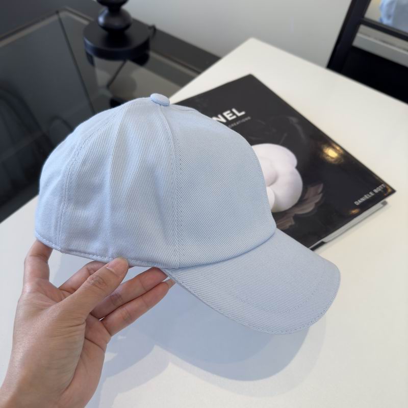 Chanel cap dx (573)