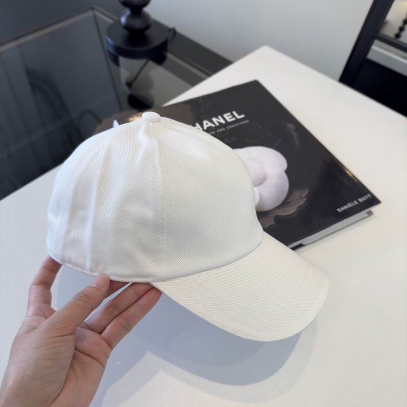 Chanel cap dx (592)