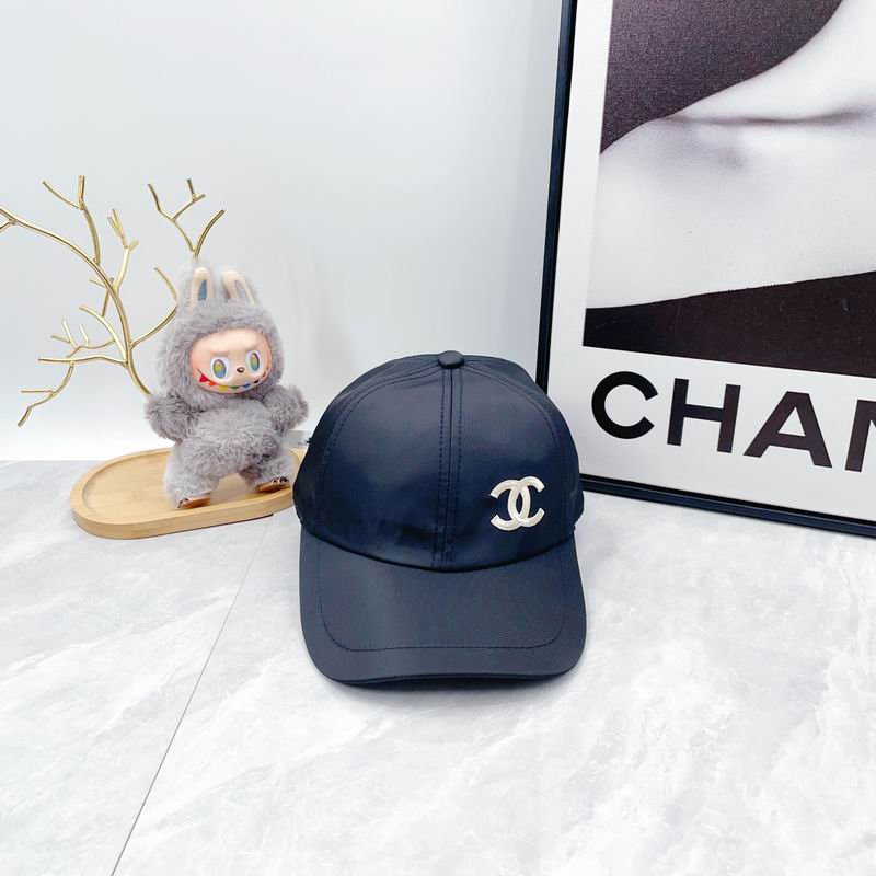 Chanel cap dx (689)