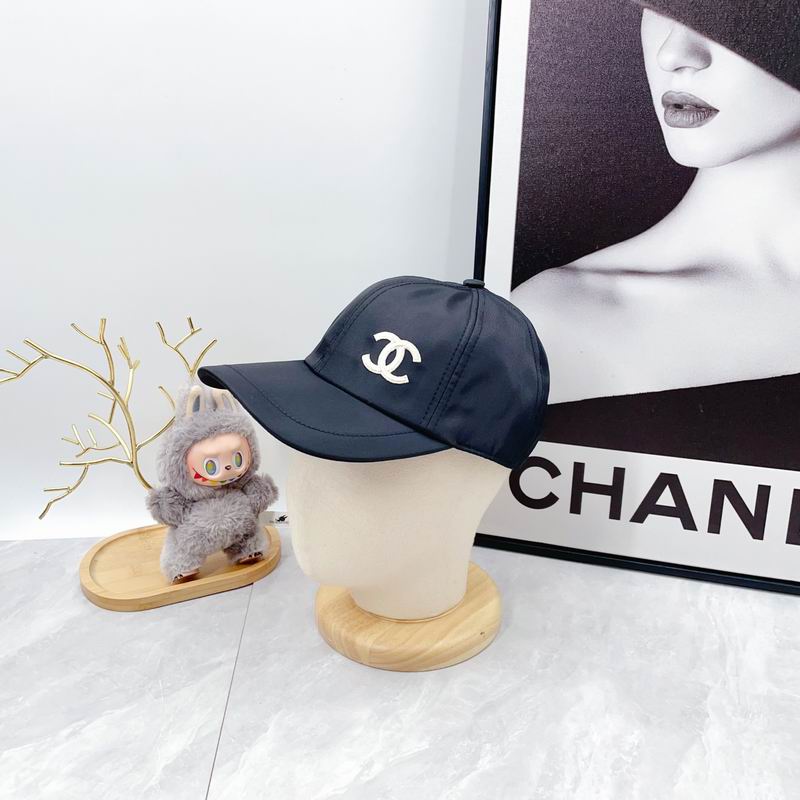 Chanel cap dx (692)