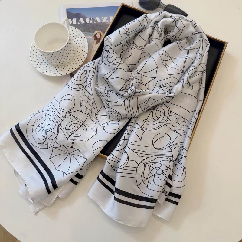 Chanel silk scarf 90-180cm E48 (6)