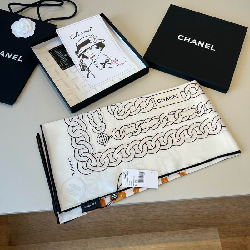 Chanel silk scarf 90X90cm E13 (12)