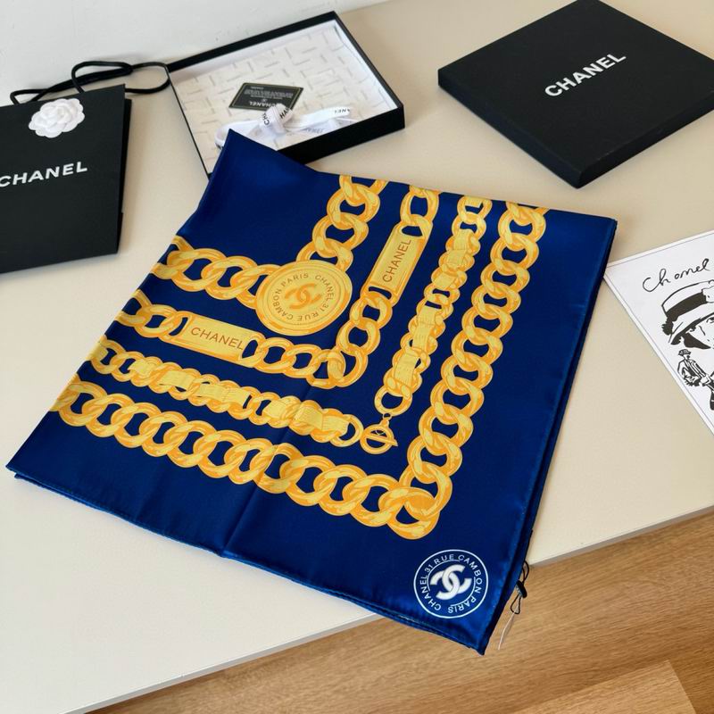 Chanel silk scarf 90X90cm E13 (2)