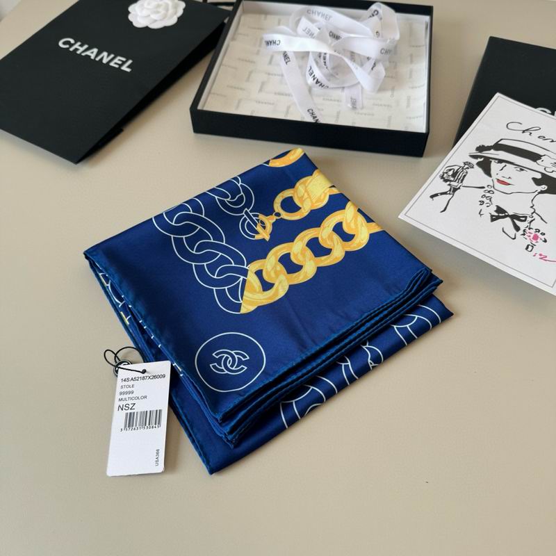 Chanel silk scarf 90X90cm E13 (4)