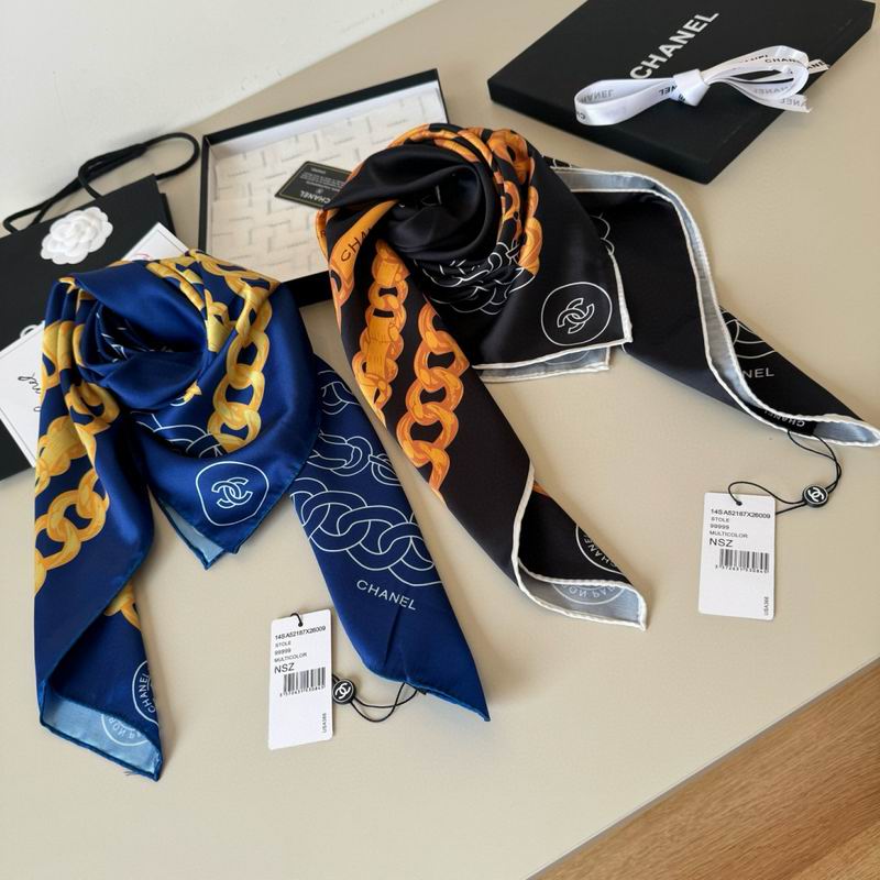 Chanel silk scarf 90X90cm E13 (8)