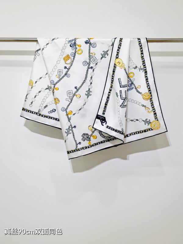 Chanel silk scarf 90X90cm E30 (3)