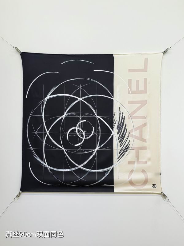 Chanel silk scarf 90X90cm E49 (9)