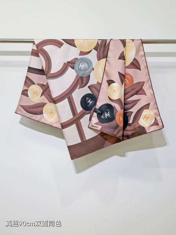 Chanel silk scarf 90X90cm E50 (21)