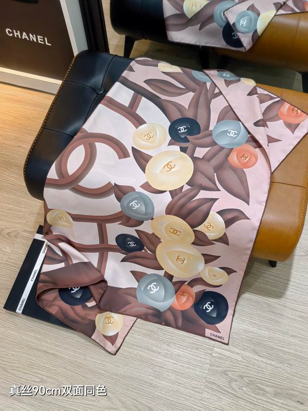 Chanel silk scarf 90X90cm E50 (25)