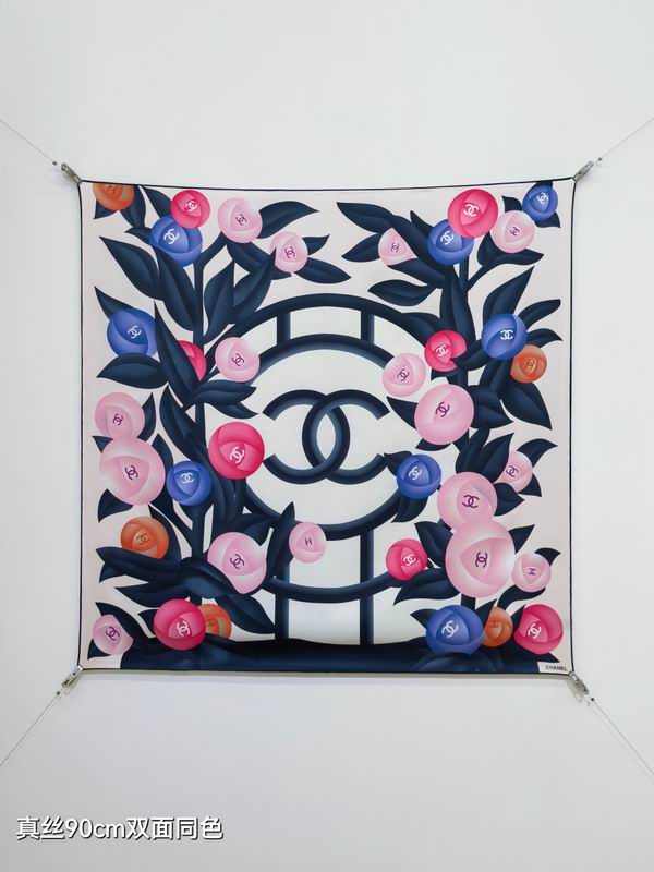 Chanel silk scarf 90X90cm E50 (9)