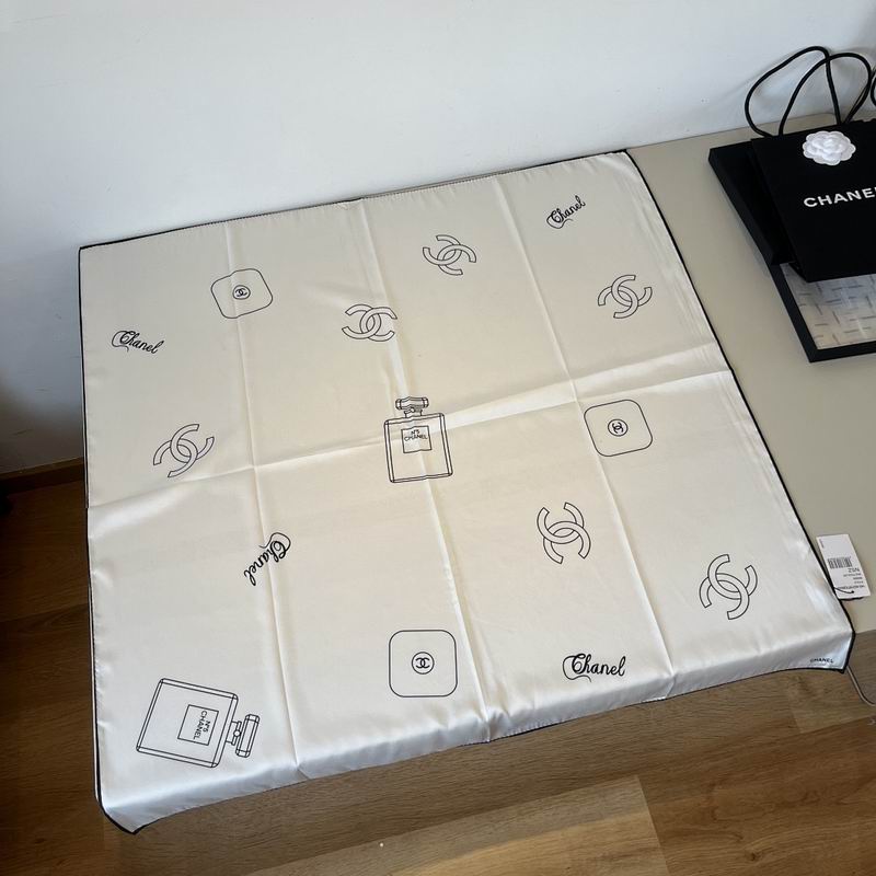 Chanel silk scarf hm (116)