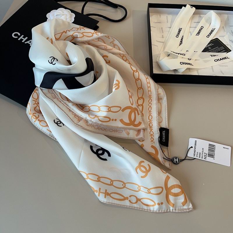 Chanel silk scarf hm (151)
