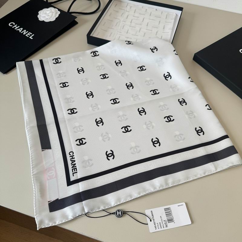Chanel silk scarf hm (167)