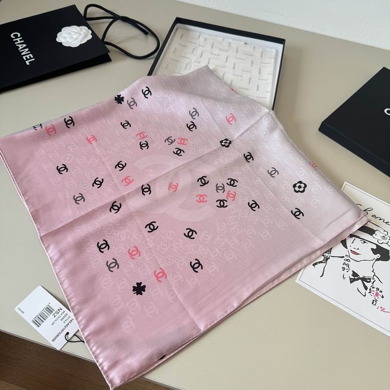 Chanel silk scarf hm (177)