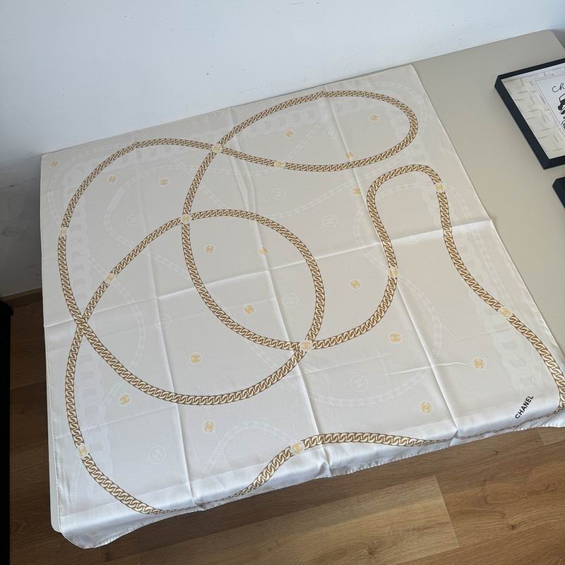 Chanel silk scarf hm (206)
