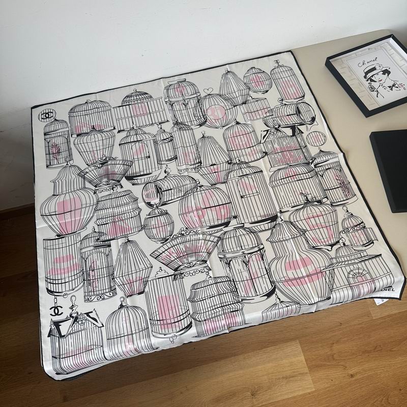 Chanel silk scarf hm (213)