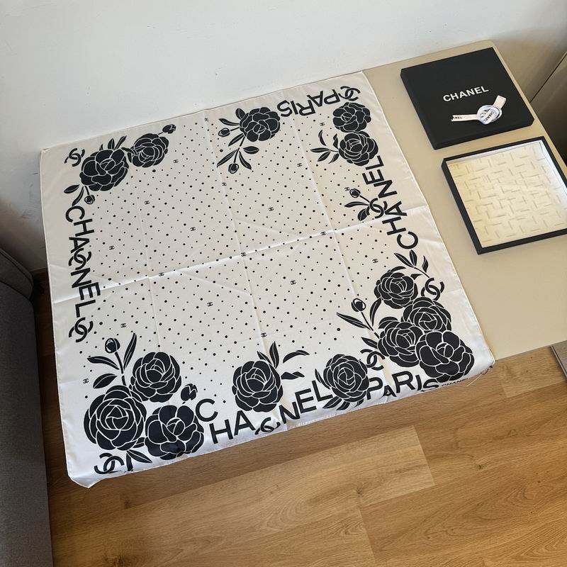 Chanel silk scarf hm (236)