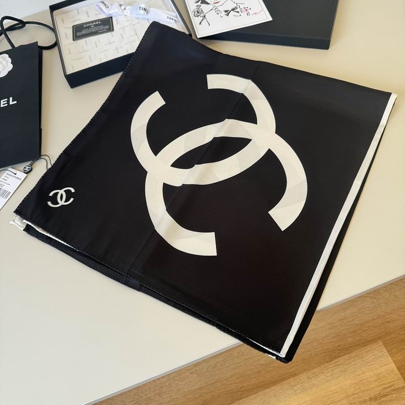Chanel silk scarf hm (25)