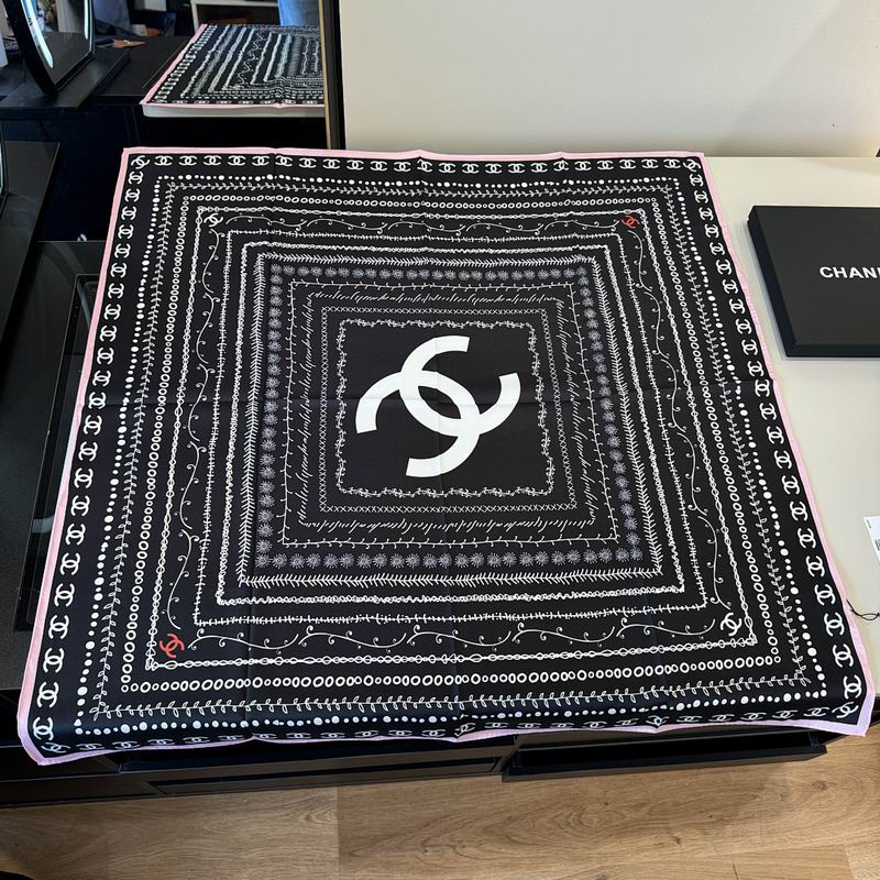 Chanel silk scarf hm (280)