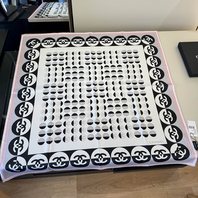 Chanel silk scarf hm (306)