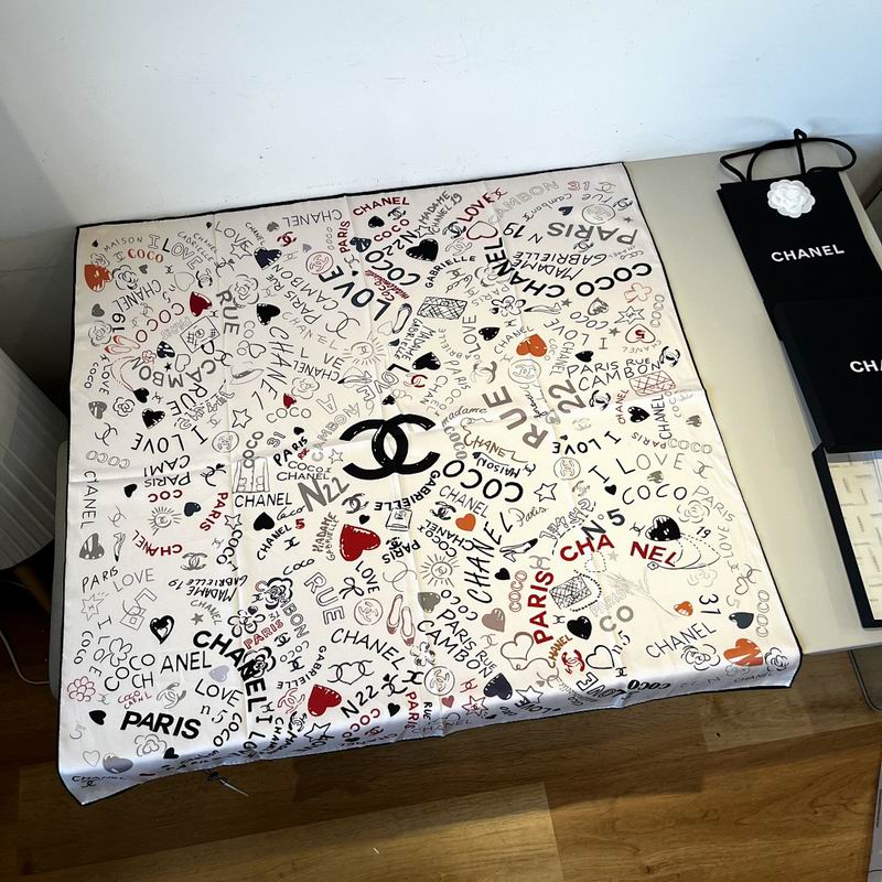 Chanel silk scarf hm (322)