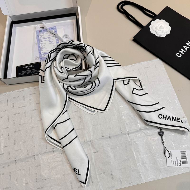 Chanel silk scarf hm (351)