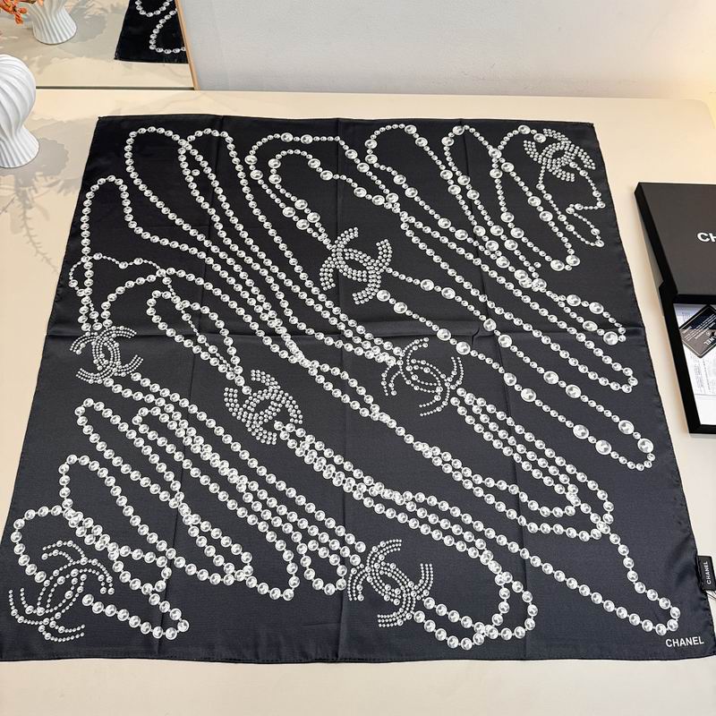 Chanel silk scarf hm (359)