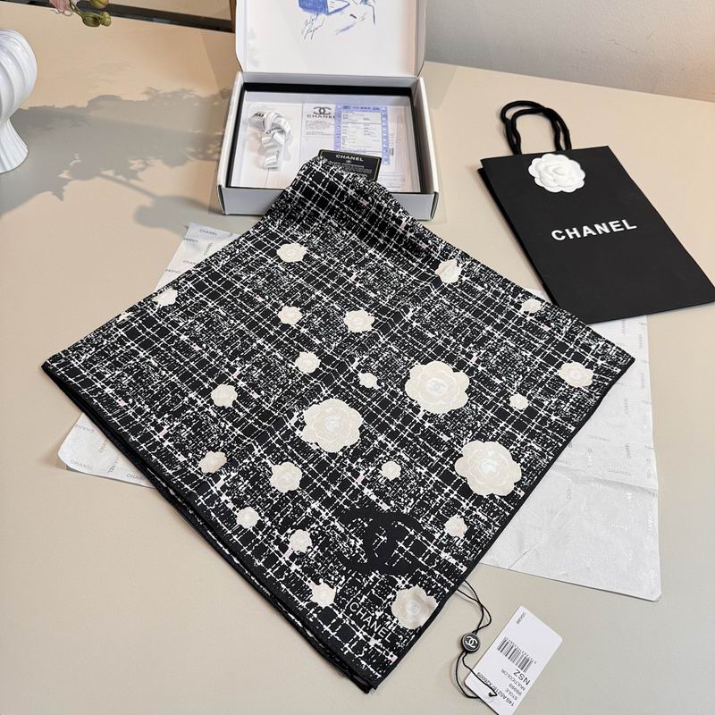 Chanel silk scarf hm (387)
