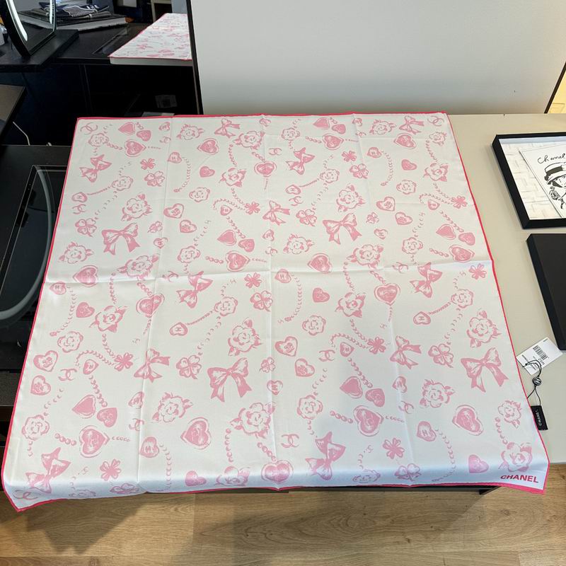 Chanel silk scarf hm (405)