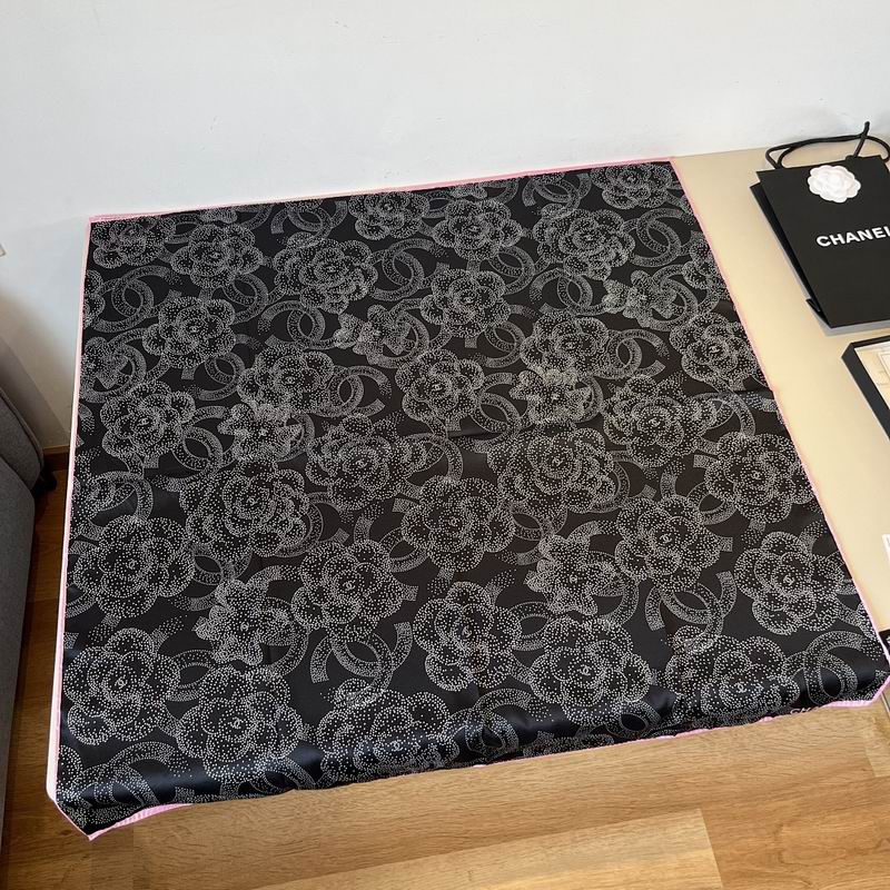 Chanel silk scarf hm (41)