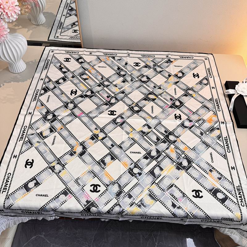 Chanel silk scarf hm (429)