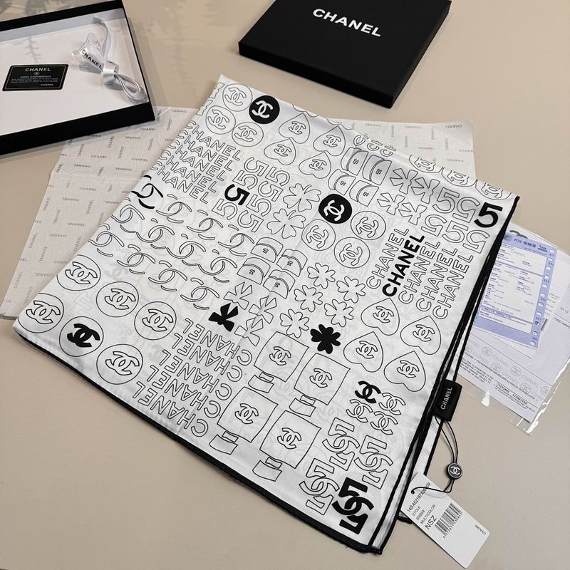 Chanel silk scarf hm (447)