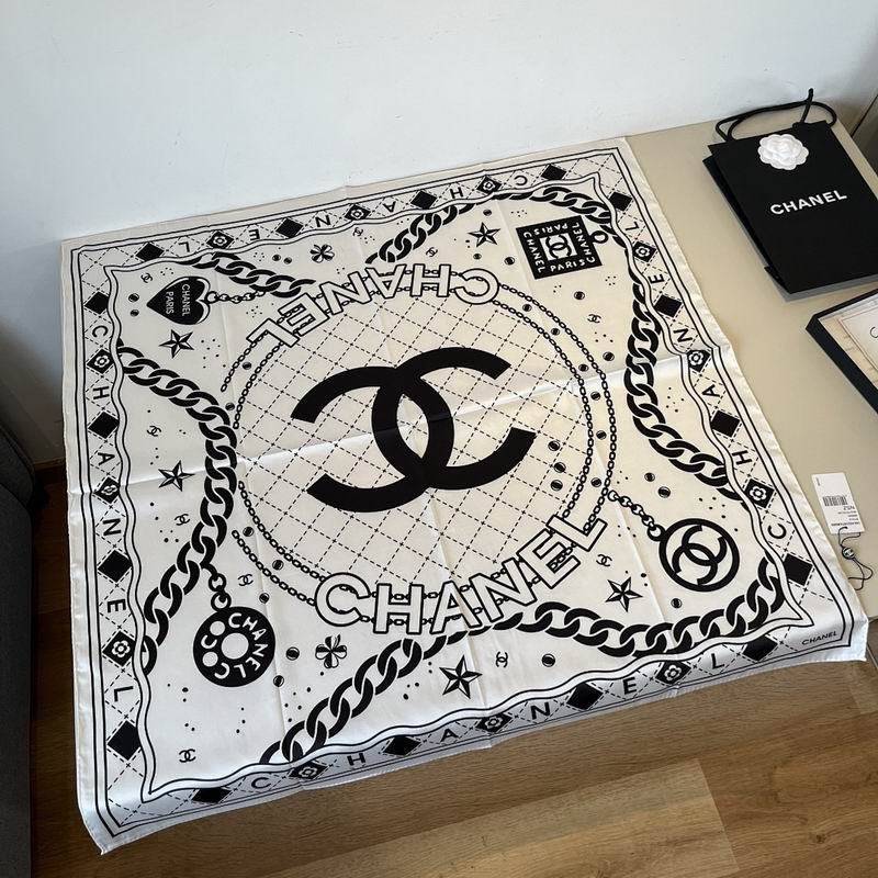 Chanel silk scarf hm (84)