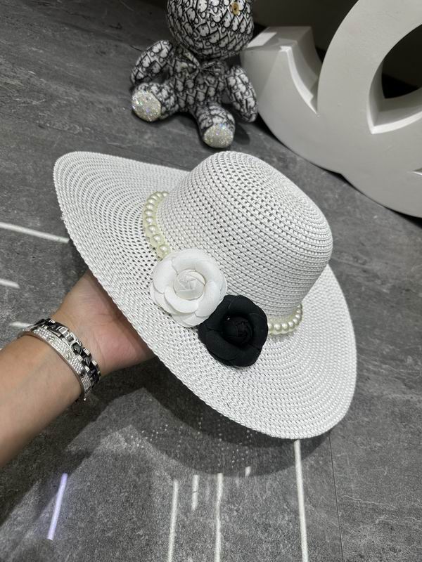 Chanel top hat dx (1794)
