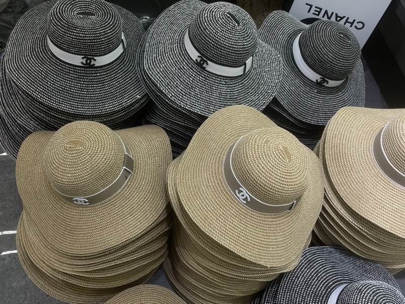 Chanel top hat dx (1824)