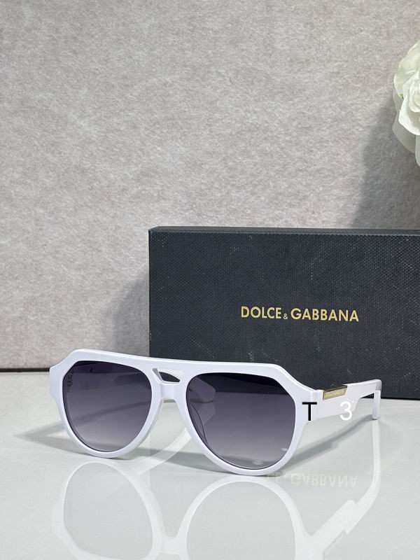 DG DG4466 56 18-145 C03