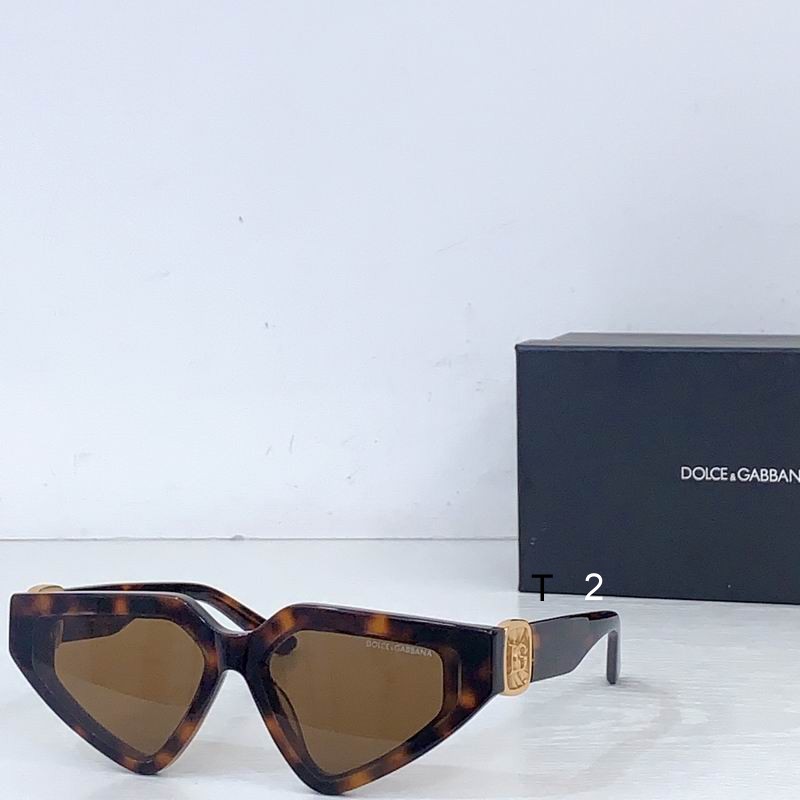 DG DG4469 58 15-145 b06