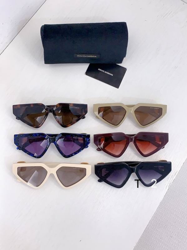 DG DG4469 58 15-145 b09