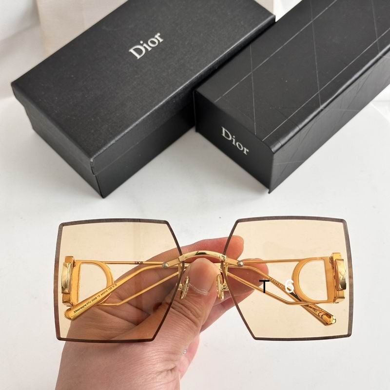 DIOR 0410 64 14-135 E06