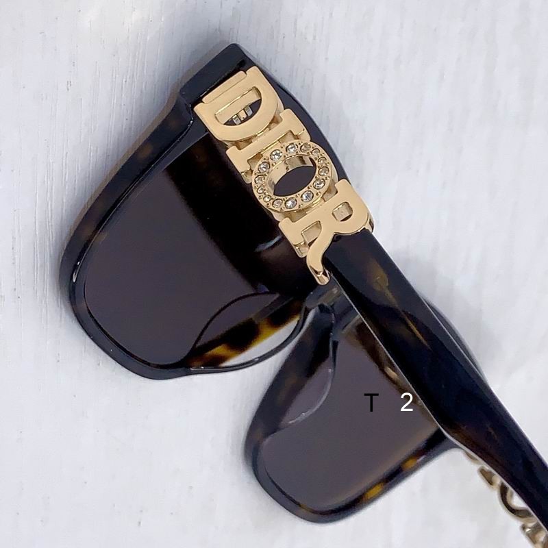 Dior 8604 56 17-145 b07