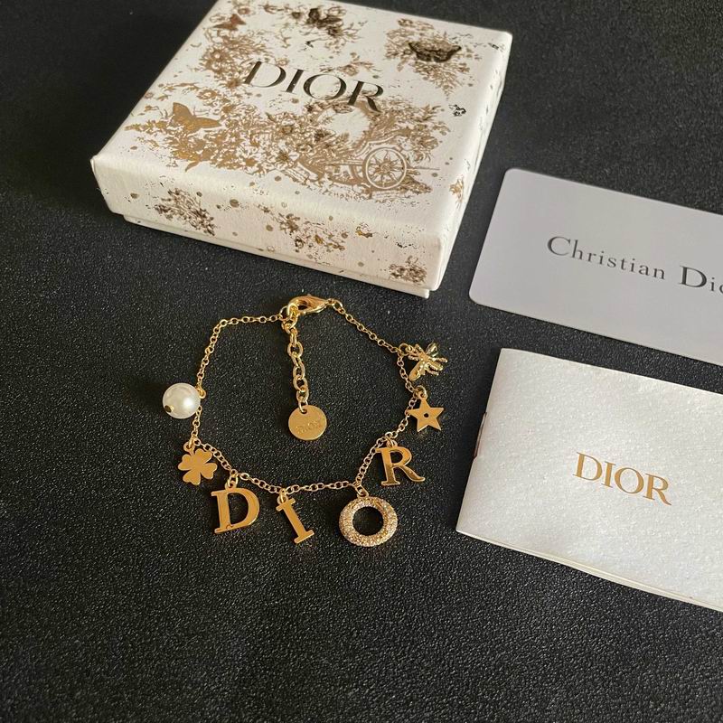 Dior Bracelet  02yxs02 (5)