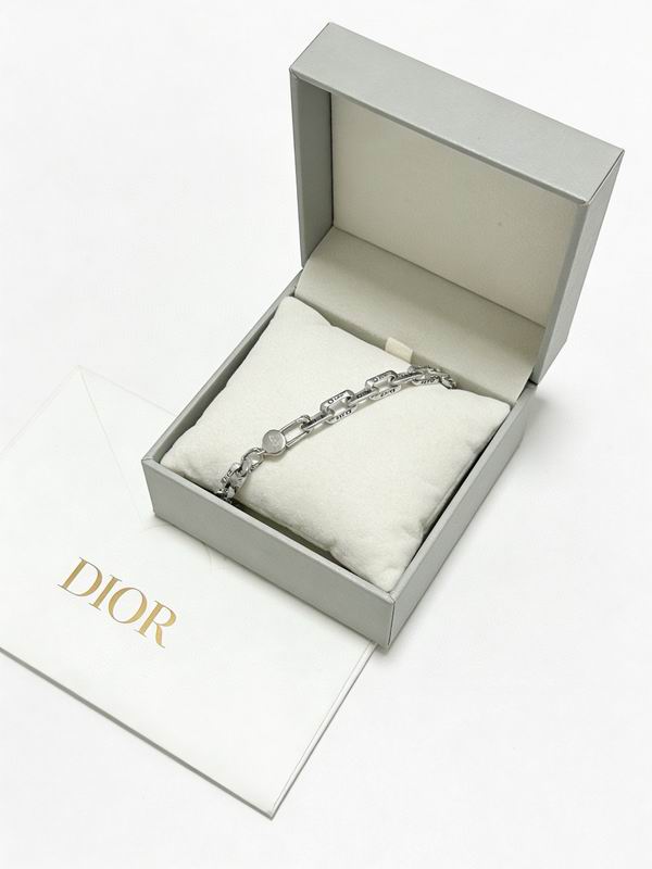 Dior Bracelet  02yxs05 (6)