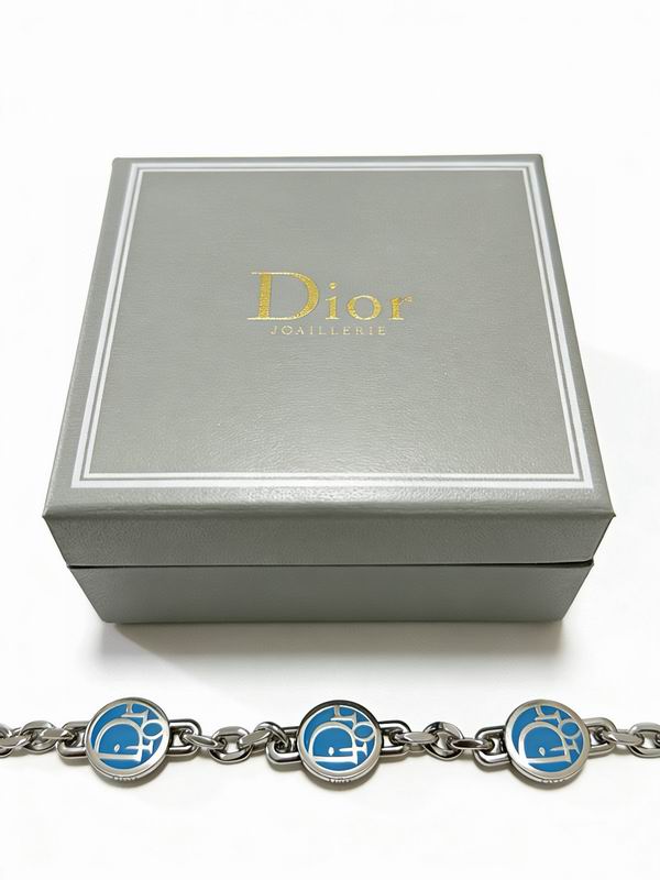 Dior Bracelet  02yxs06 (3)