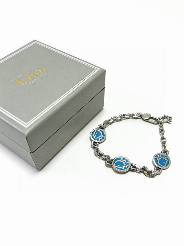 Dior Bracelet  02yxs06 (8)