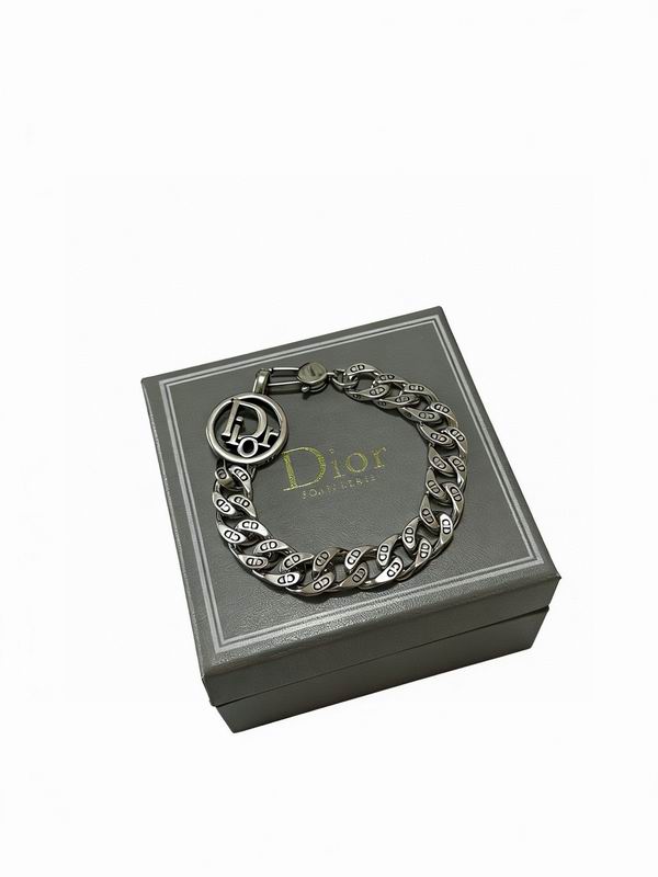 Dior Bracelet  02yxs10 (4)