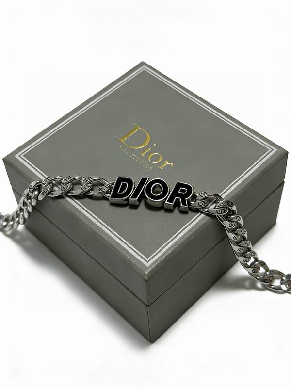 Dior Bracelet  02yxs12 (4)